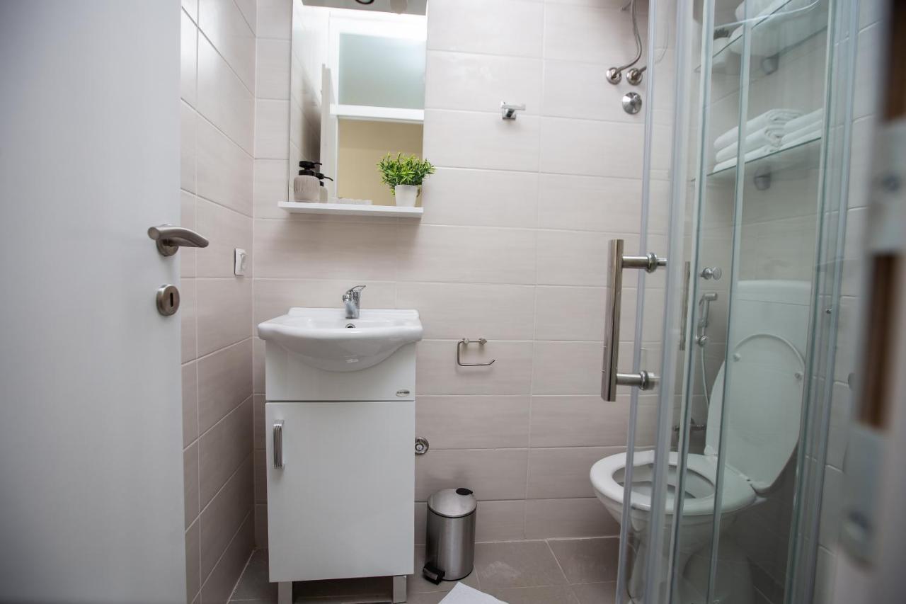 Big Tree Apartment & The Nest Apartment - Free Parking Mostar Dış mekan fotoğraf